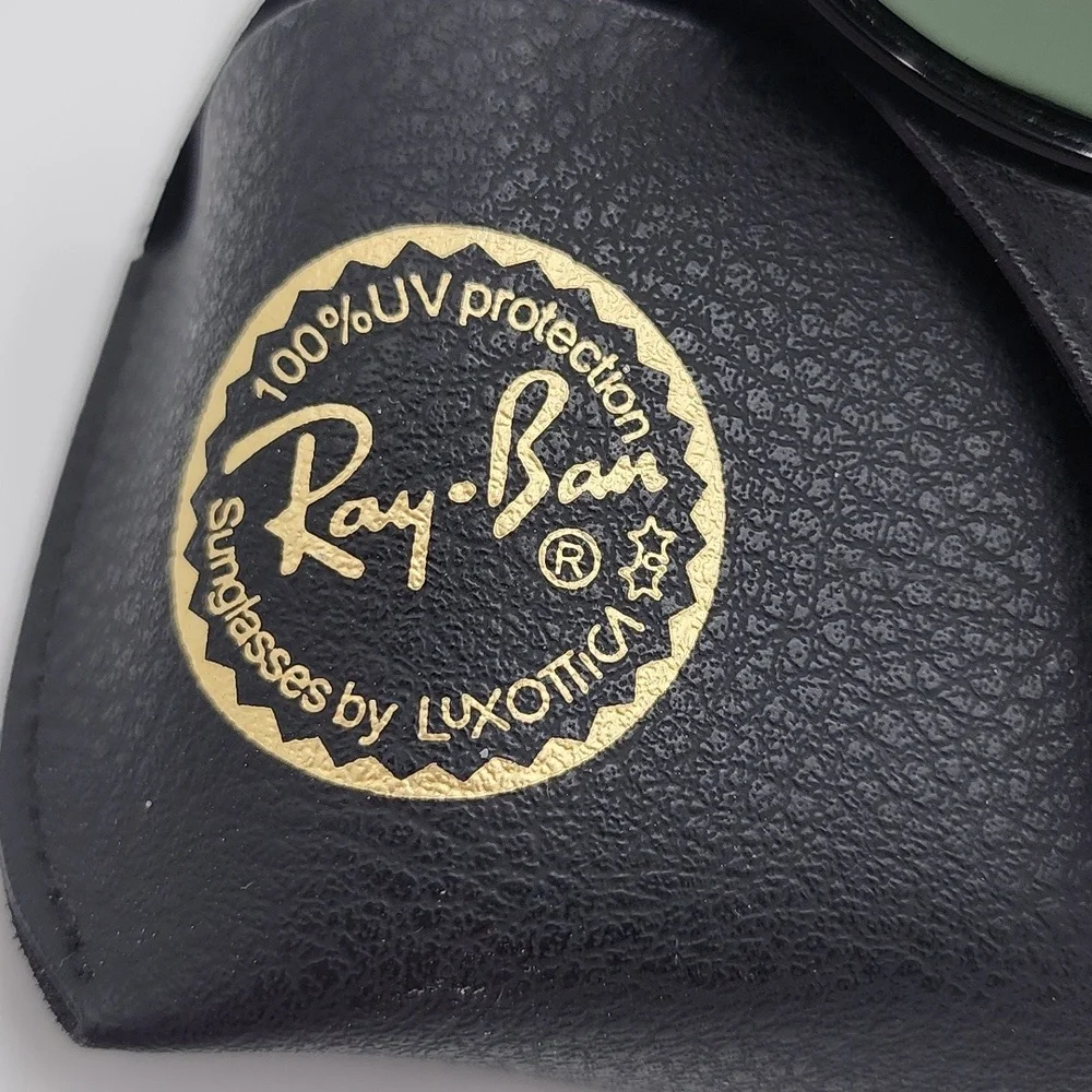 Ray-Ban Black Sunglasses with Case‎
